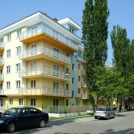 Apartman In Mit Terrasse Kołobrzeg